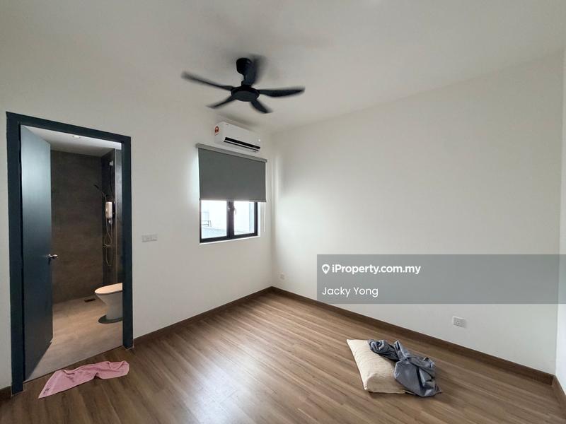 2-storey Terraced House for Rent in Sierra Hijauan 2sty Landed Ampang Ukay Perdana, Ampang by Jacky Yong - Bedroom - iProperty.com.my