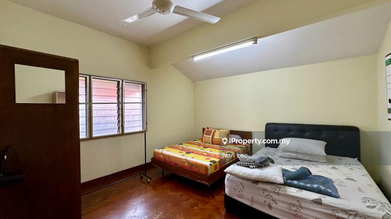 Bungalow House for Sale in Taman Paramount, Petaling Jaya by Ivan Lee - iProperty.com.my