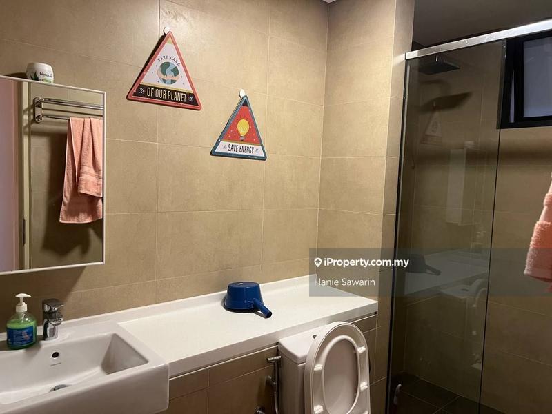 Residensi Servis untuk Dijual di Radia Residences oleh Hanie Sawarin - iProperty.com.my