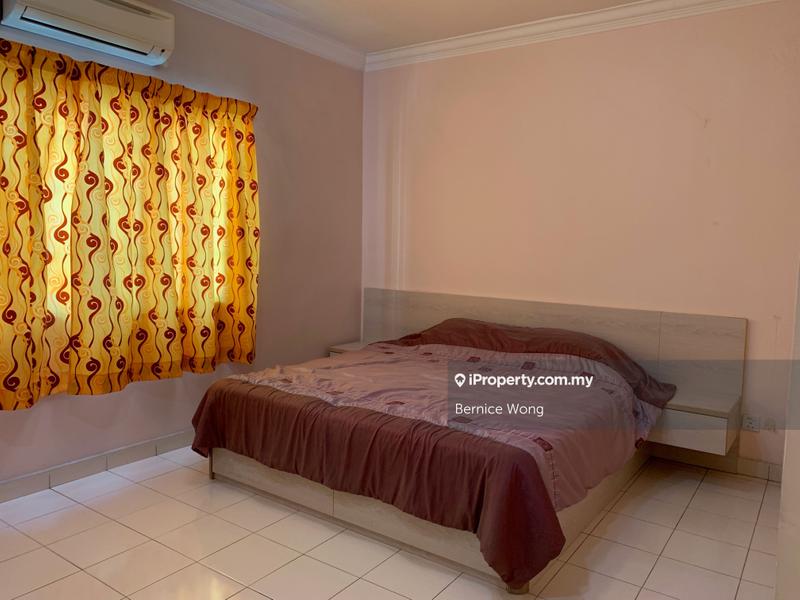 For Sale - Sri Putramas