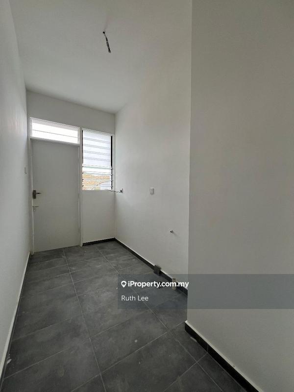 3-storey Terraced House for Sale in Batu Feringghi, Penang by Ruth Lee - iProperty.com.my