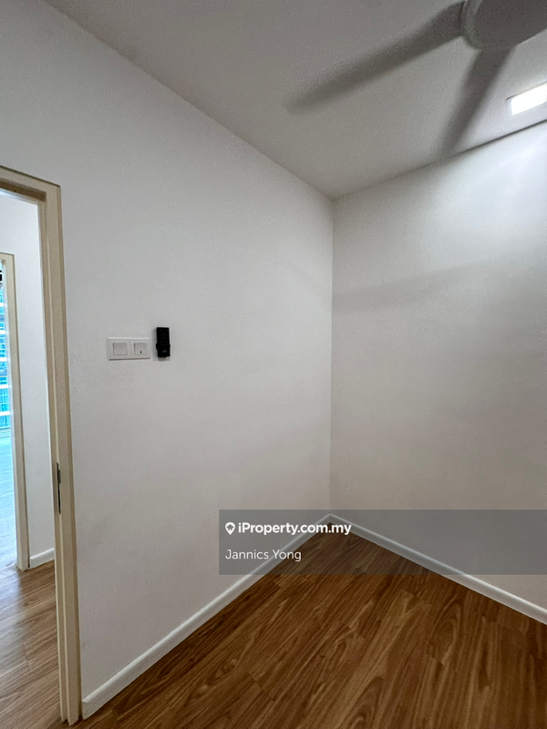 For Rent - Lakefront Residence