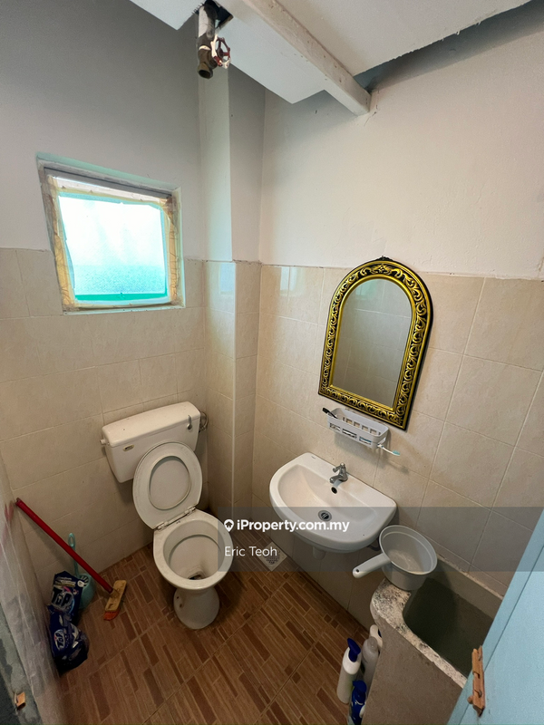 Flat for Sale in Taman Sri Serdang by Eric Teoh - iProperty.com.my