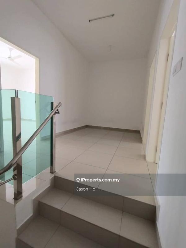 Rumah Berangkai 2 Tingkat untuk Dijual di Bandar Sri Sendayan, Negeri Sembilan oleh Jason Ho - iProperty.com.my