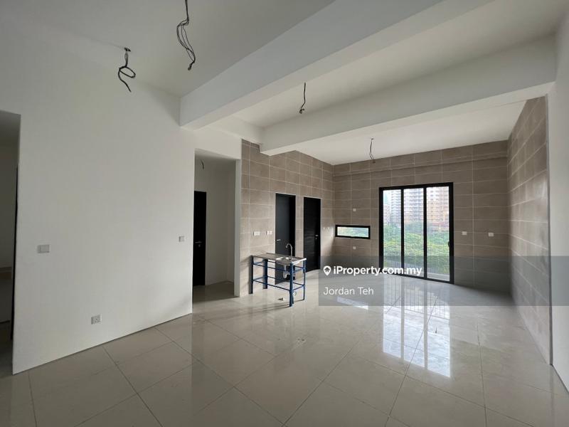Townhouse for Sale in AmanAra Residensi, Kayu Ara, Petaling Jaya, Kayu Ara by Jordan Teh - iProperty.com.my