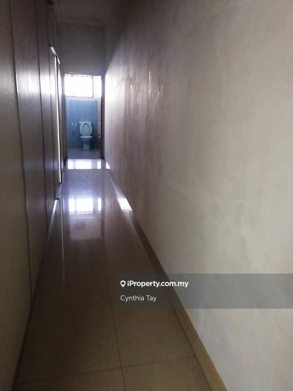 Shop / Office untuk Dijual di Taman Ujong, Jalan Tok Ungku, Seremban oleh Cynthia Tay - iProperty.com.my