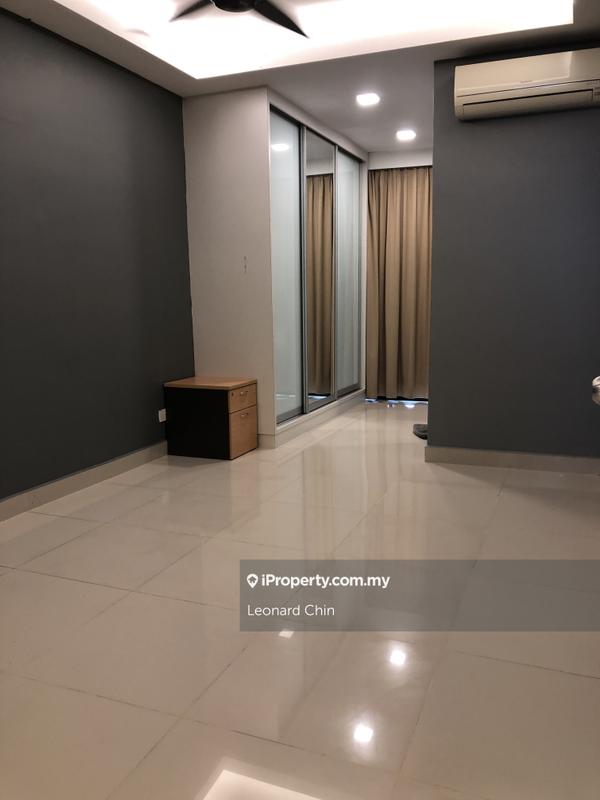 2.5-storey Terraced House for Sale in meadow lake fields, Sungai Besi by Leonard Chin - iProperty.com.my