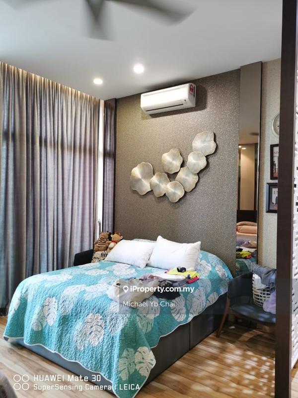 Semi-Detached House for Sale in Taman Bukit Serdang, Seri Kembangan by Michael Yb Chai - iProperty.com.my