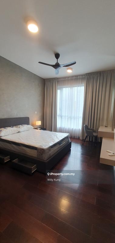 For Sale - Baron Residence @ Lake City