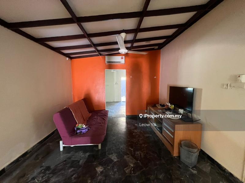 Banglo untuk Dijual di Seksyen 4, Petaling Jaya oleh Leow Yb - iProperty.com.my