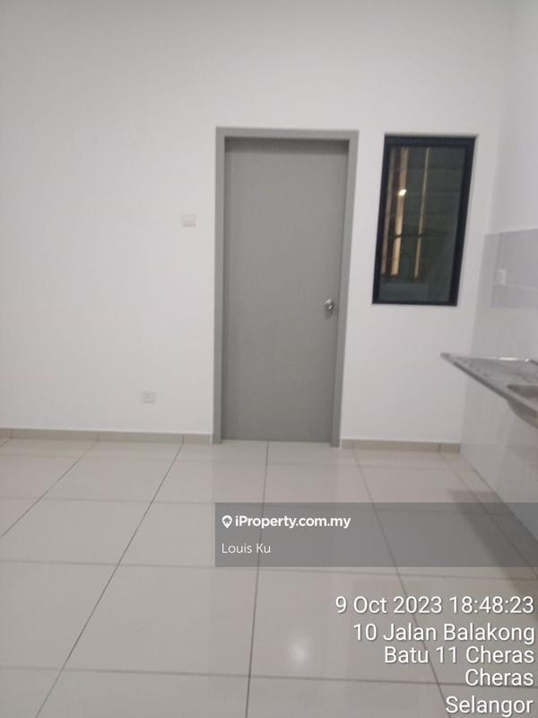 Service Residence for Sale in B11 Parkland Residence by Louis Ku - iProperty.com.my