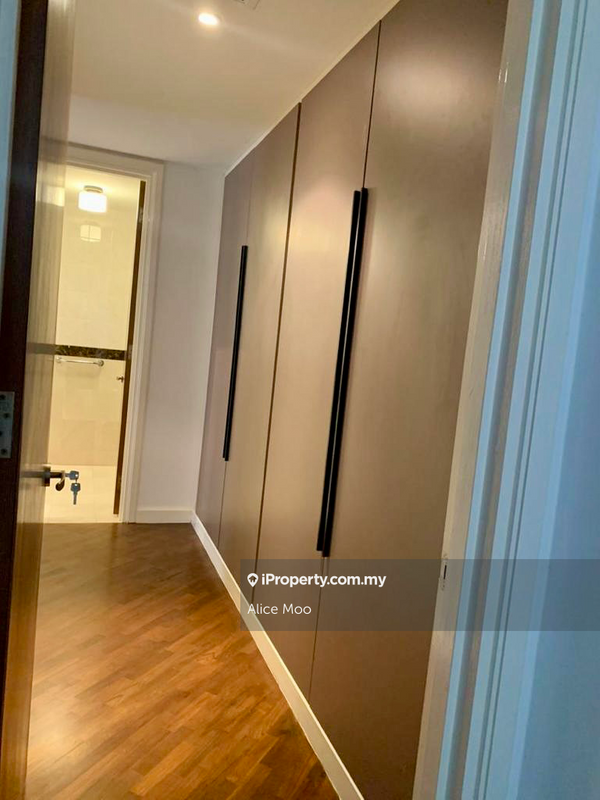 For Rent - Hampshire Park Condominium