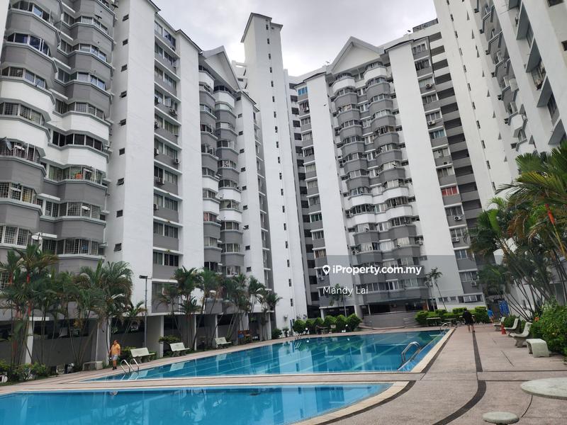 For Sale - De Tropicana