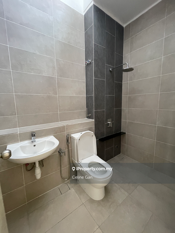 Rumah Teres 2-Tingkat untuk Dijual di Setia Indah, Setia Alam oleh Celine Gan - iProperty.com.my