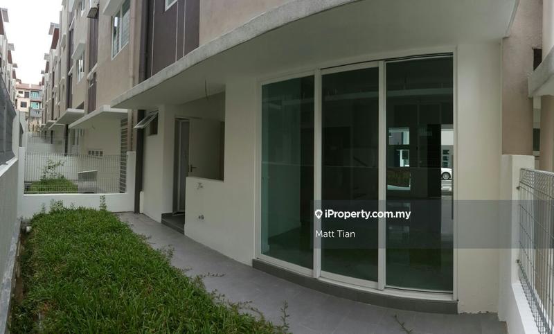 Rumah Berangkai 2.5 Tingkat untuk Dijual di Taman Cheras Hartamas, Cheras oleh Matt Tian - Canary Residence gated &guarded,Cheras Hartamas,KL - iProperty.com.my