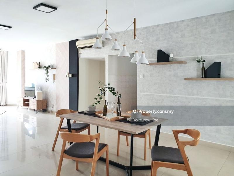 For Sale - Angkupuri Condominium