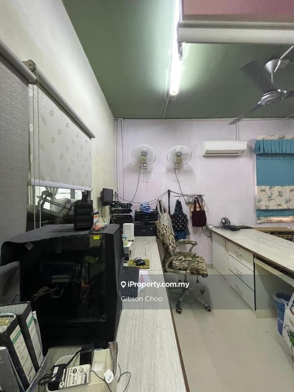 Shop-Office for Sale in 2ks1w, Kajang by Gibson Choo - iProperty.com.my