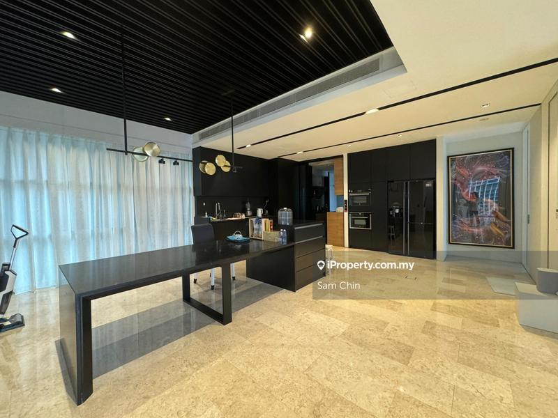 For Sale - Park Seven