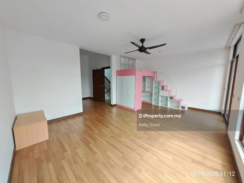3-storey Terraced House for Sale in Diamond City, Semenyih by Katty Soon - iProperty.com.my