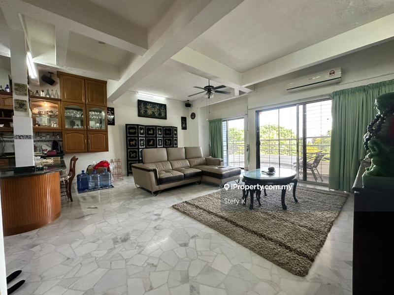 3-storey Terraced House for Sale in Batu Feringghi, Penang by Stefy K - iProperty.com.my