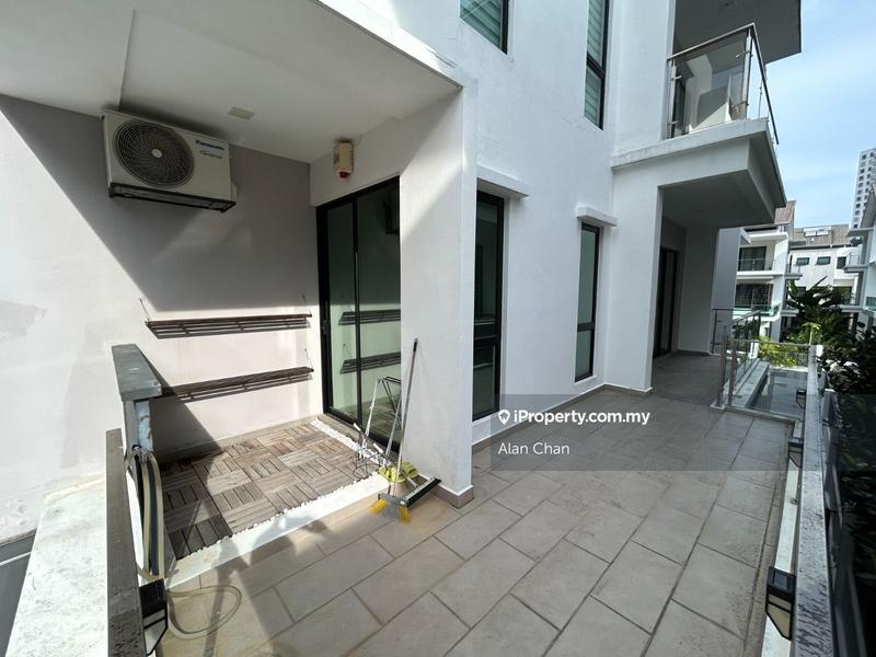 Rumah Berangkai 3 Tingkat untuk Dijual di 16 Sierra, Puchong oleh Alan Chan - iProperty.com.my