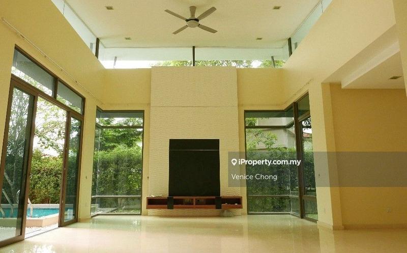 Bungalow House for Sale in Bukit Gita Bayu, Seri Kembangan by Venice Chong - iProperty.com.my