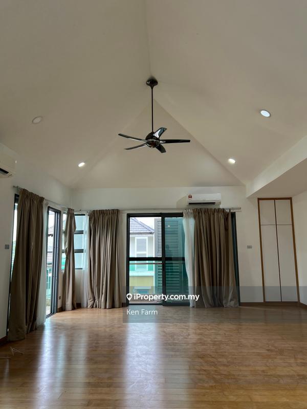 Bungalow House for Sale in The Villa Serai Saujana Golf Resort, Saujana by Ken Farm - iProperty.com.my