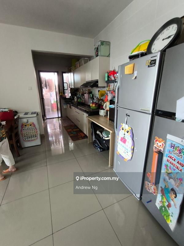 Service Residence for Sale in Pearl Suria by Andrew Ng - iProperty.com.my
