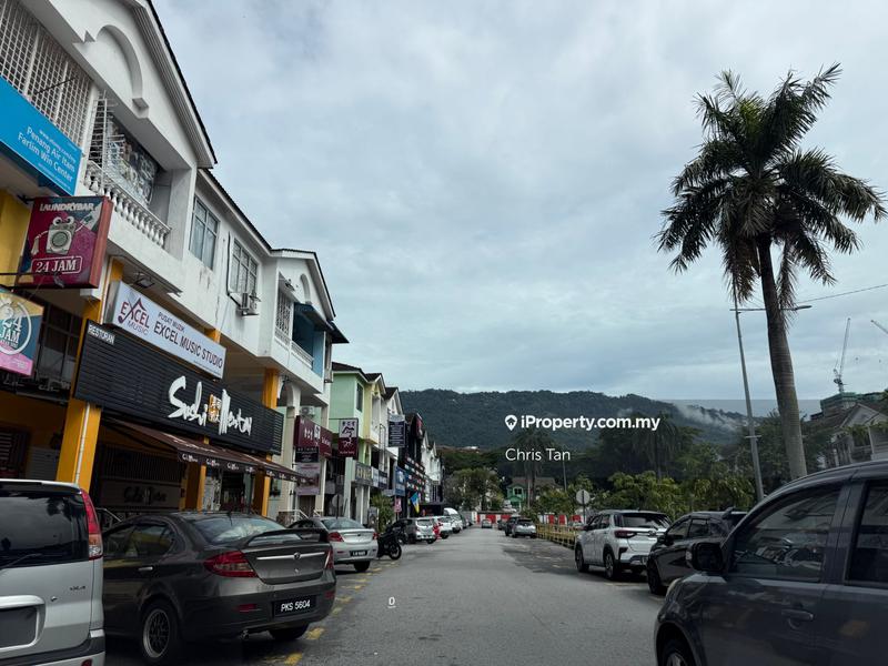 For Sale - 3 Storey Shop Lot Bandar Baru Air Itam, Farlim