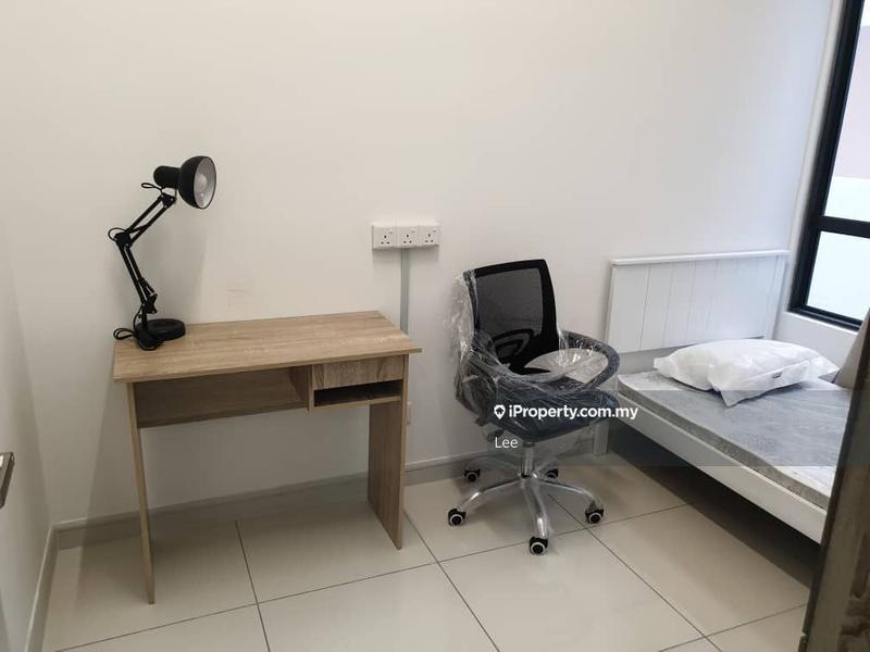 For Rent - Riana South