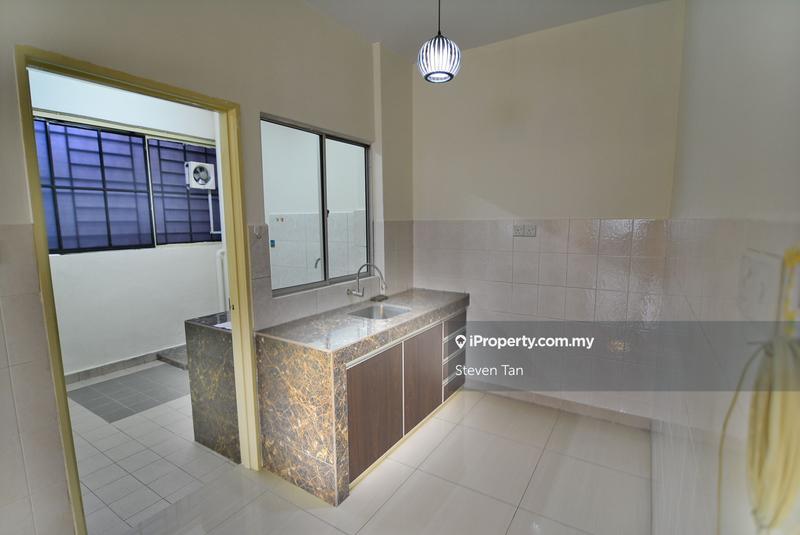 For Sale - Kinrara Mas