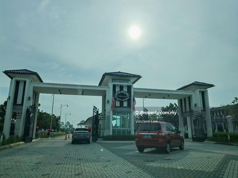 Rumah Berangkai 2 Tingkat untuk Dijual di Eco Majestic, Semenyih oleh Vincent Lee - iProperty.com.my
