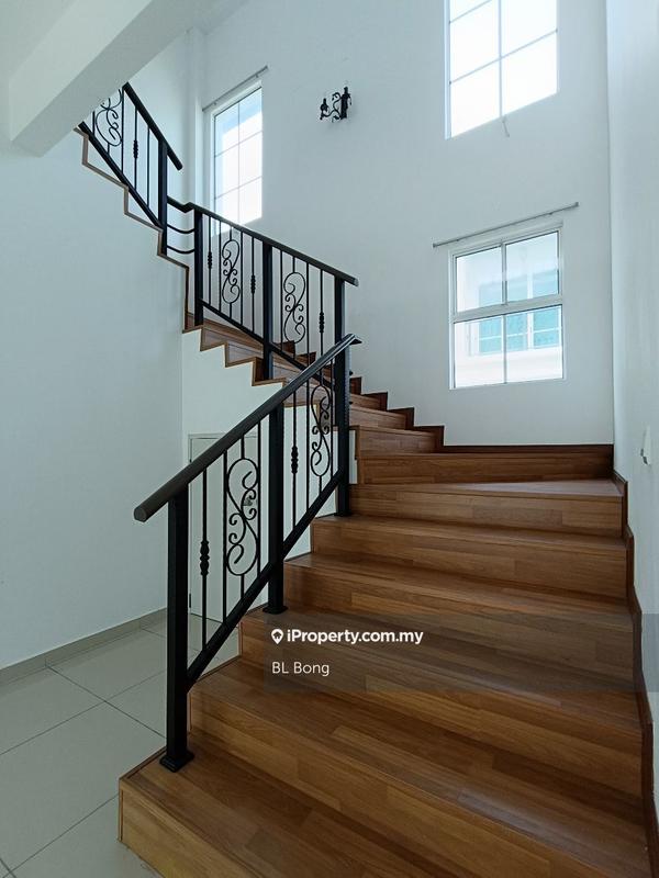 Bungalow House for Sale in Taman Anjung Gapam, Bemban by BL Bong - iProperty.com.my