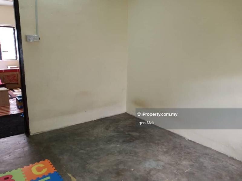 Flat for Sale in Taman Kobena by Igen Mak - iProperty.com.my