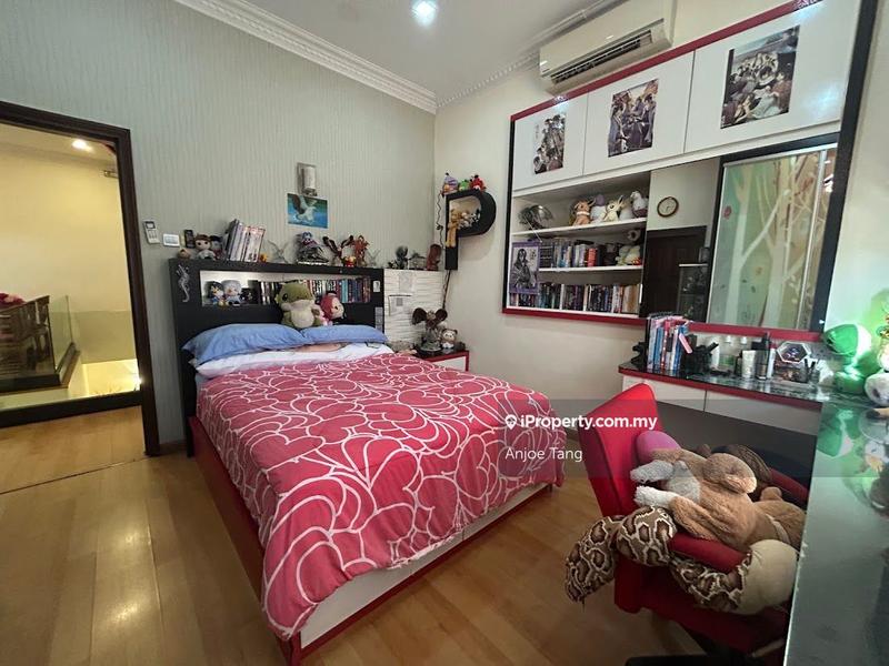 Bungalow House for Sale in Kota Kemuning, Shah Alam by Anjoe Tang - iProperty.com.my