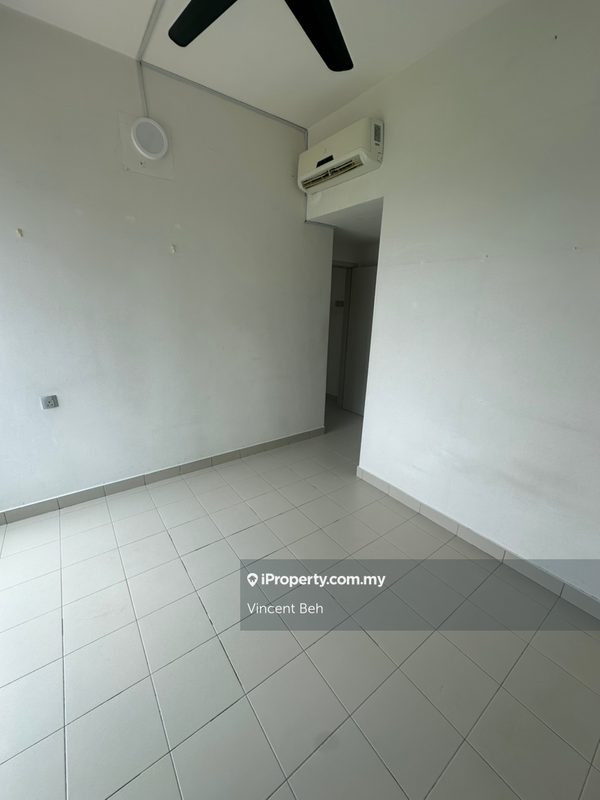 Kondominium untuk Disewa di Residence 8 oleh Vincent Beh - iProperty.com.my