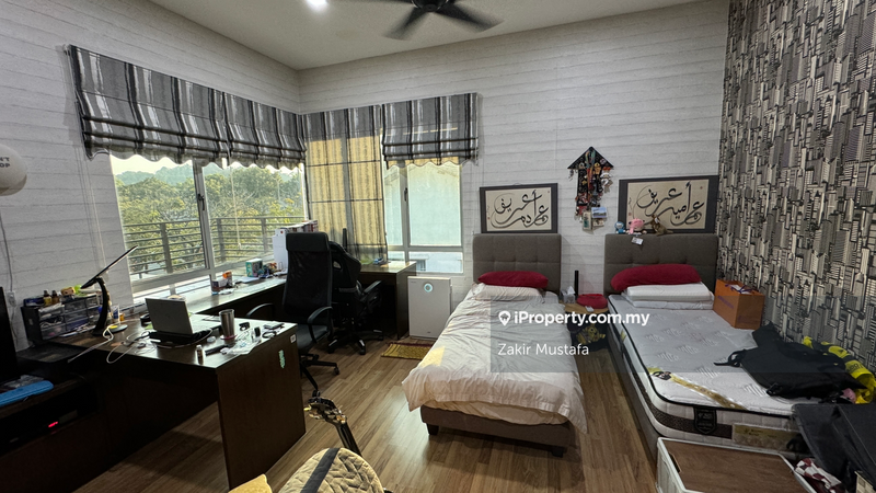 Rumah Berkembar untuk Dijual di Seksyen 13, Shah Alam oleh Zakir Mustafa - 4th Bedroom - iProperty.com.my