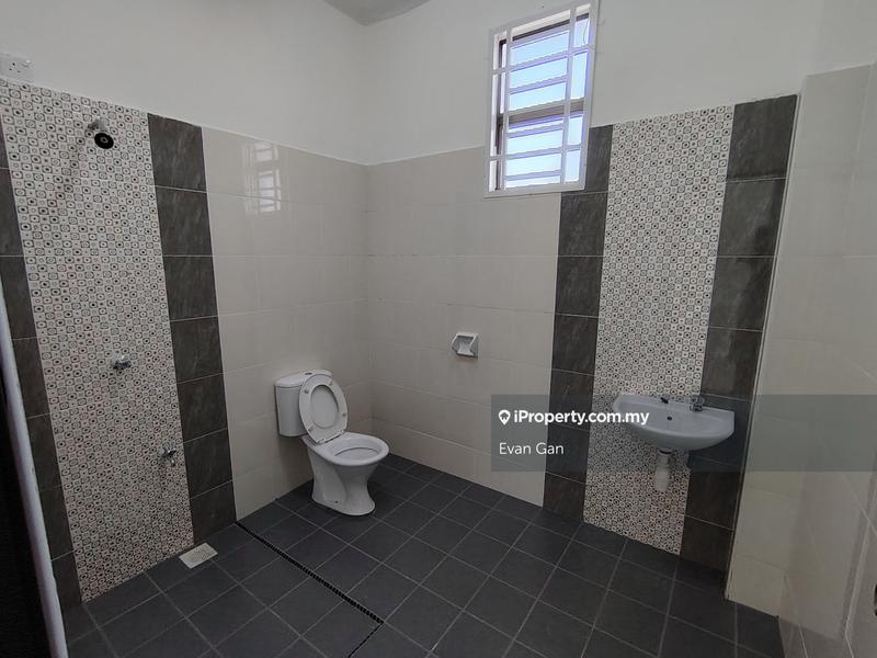 Semi-Detached House for Sale in Taman Cheng Perdana, Cheng by Evan Gan - iProperty.com.my