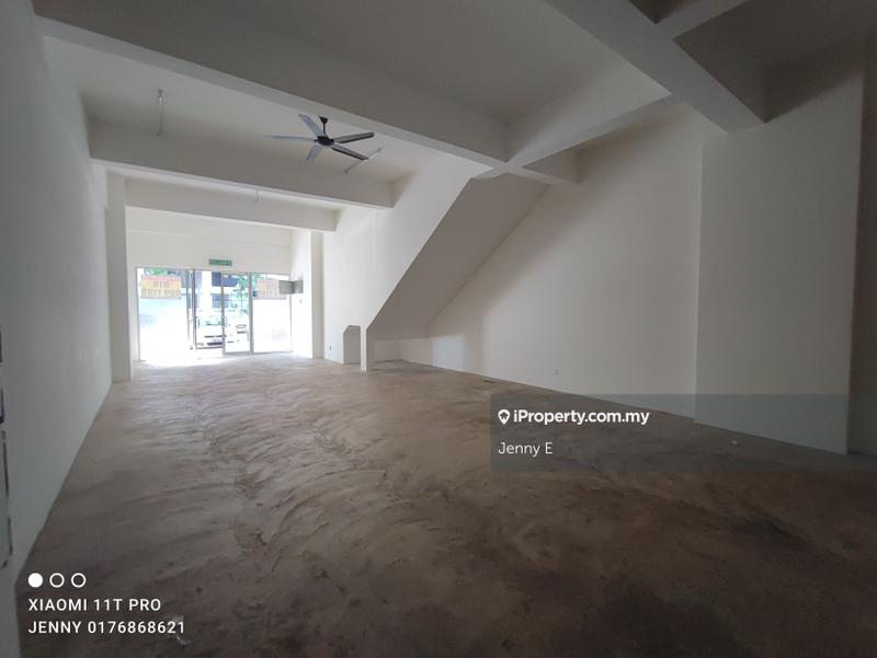 Shop for Sale in Southville, Dengkil by Jenny E - iProperty.com.my
