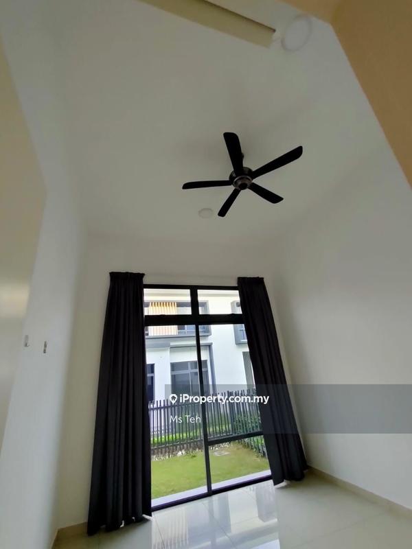 Rumah Berkembar untuk Disewa di 35x85 SemiD Aeres Eco Ardence, Setia Alam oleh Ms Teh - iProperty.com.my