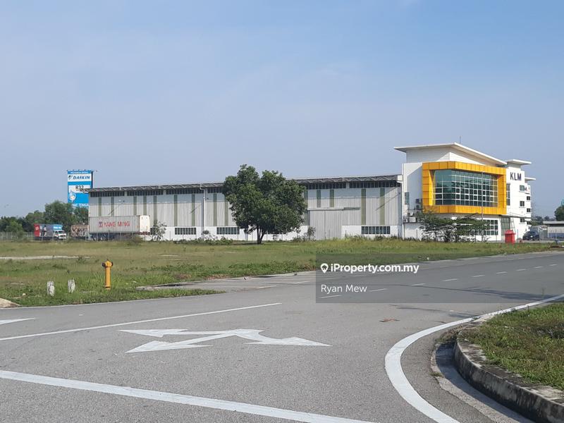 Detached Factory for Rent in Taman Perindustrian Puchong Utama, Puchong by Ryan Mew - iProperty.com.my