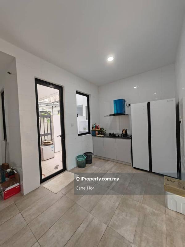 3-storey Terraced House for Sale in Bandar 16 Sierra Puchong South Sierra 6, Puchong by Jane Hor - iProperty.com.my