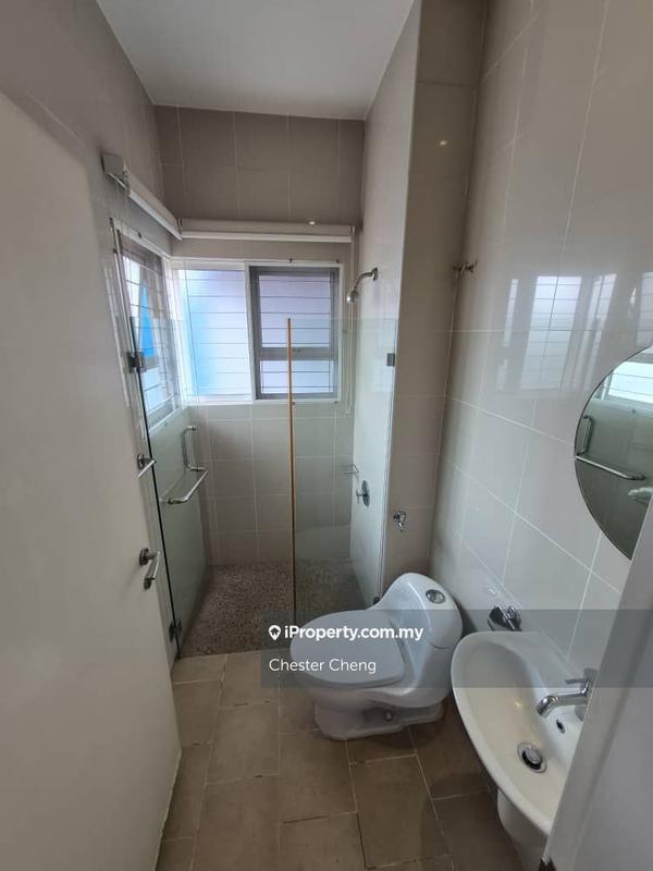 Rumah Berkembar untuk Dijual di Damansara Legenda, Petaling Jaya oleh Chester Cheng - iProperty.com.my