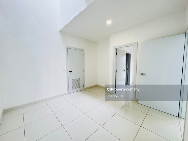 Rumah Berkembar untuk Dijual di 3 storey SemiD Sejati Residence, Cyberjaya oleh Joanne Tei - iProperty.com.my