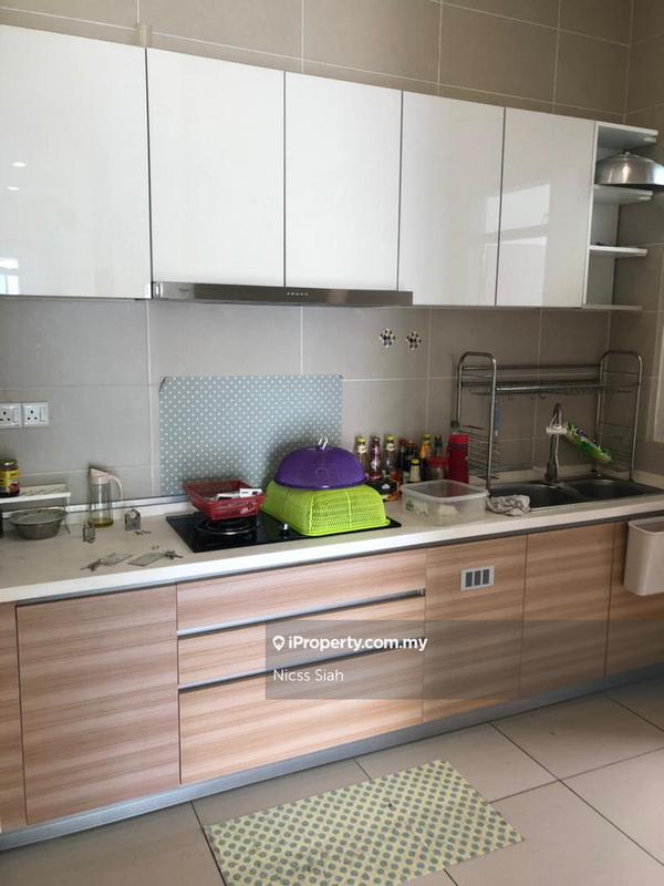 Service Residence for Sale in V-Residensi 2 by Nicss Siah - iProperty.com.my