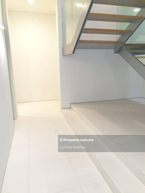 Rumah Berangkai 3 Tingkat untuk Disewa di qchm0, Ampang oleh Cynthia Sanchez - iProperty.com.my