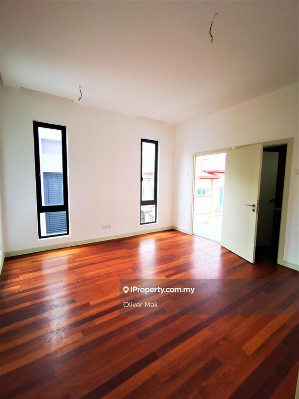Bungalow House for Sale in Taman Overseas Union (Taman Oug), Jalan Klang Lama (Old Klang Road) by Oliver Mak - iProperty.com.my