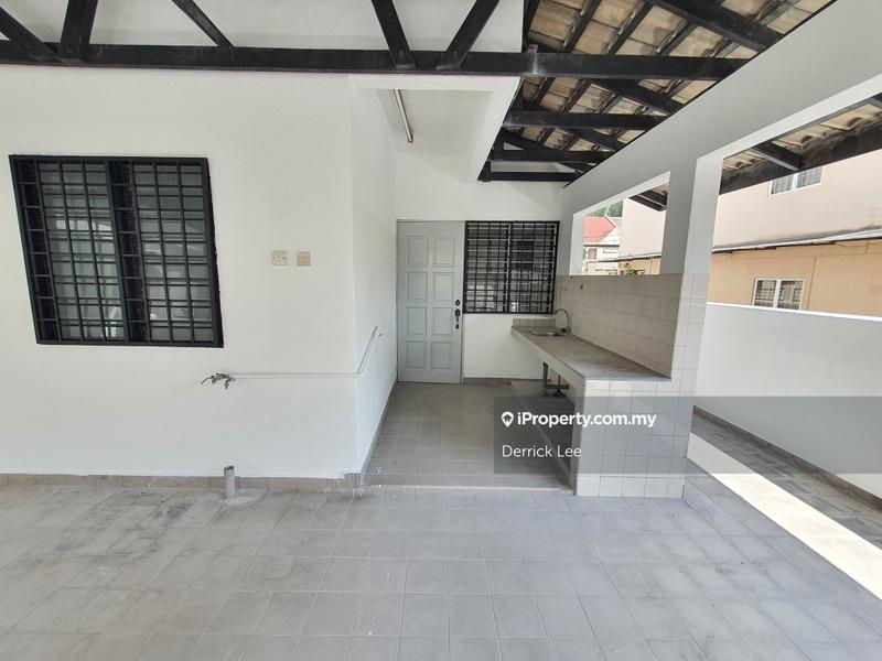 Rumah Berangkai 2 Tingkat untuk Dijual di Usj 2, Subang Jaya oleh Derrick Lee - iProperty.com.my