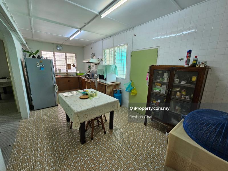 Bungalow House untuk Dijual di Tanjung Bungah, Penang oleh Joshua Chai - iProperty.com.my