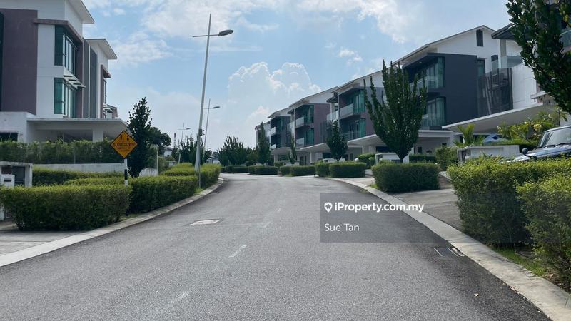 Bungalow House for Sale in Sejati Residence, Cyberjaya by Sue Tan - iProperty.com.my